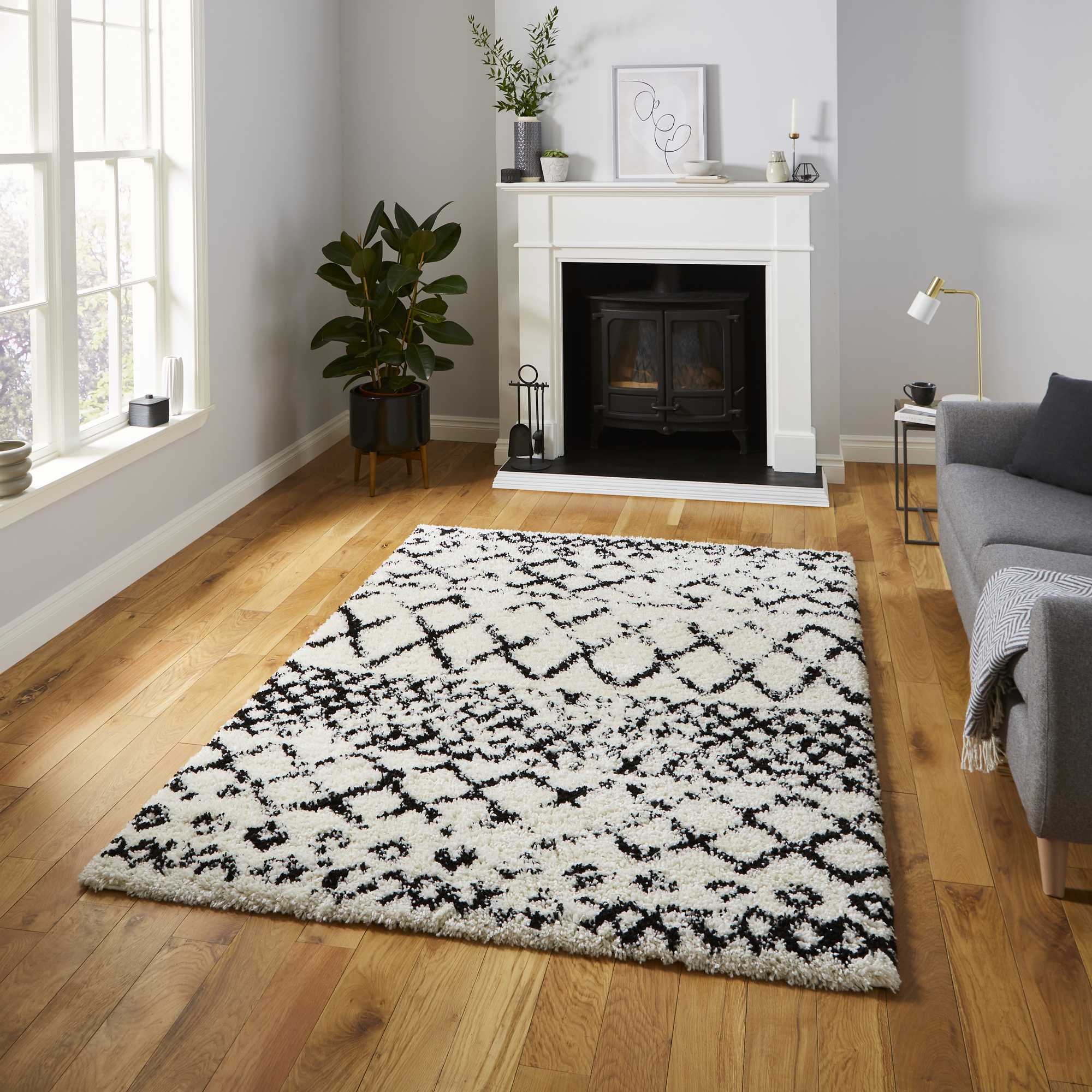 Scandi Berber G272 Shaggy Boho Rugs In White Black